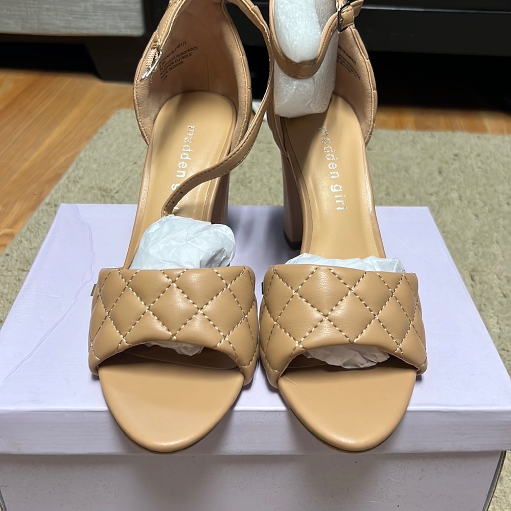 Madden Girl Blend-Q Quilted Two-Piece Block-Heel Sandals